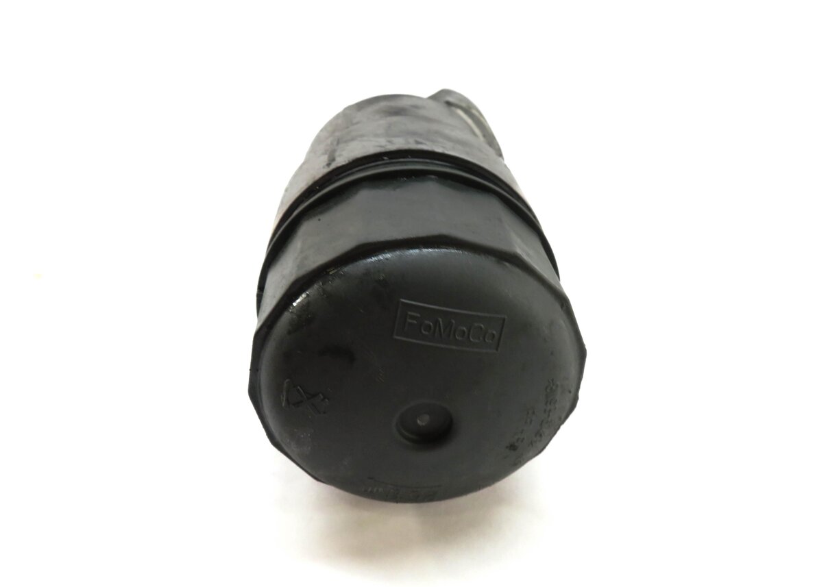 Thumbnail 4: 2012 RANGE ROVER SPORT (L320) 5.0L AJ133 SUPERCHARGED ENGINE OIL FILTER HOUSING