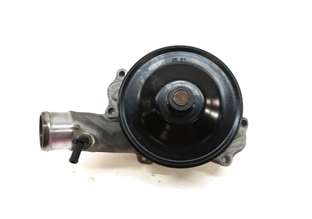 Thumbnail 3: 2010-2017 LR4 - RANGE ROVER SPORT (L320 L322 L494 L404) 3.0L / 5.0L - WATER PUMP