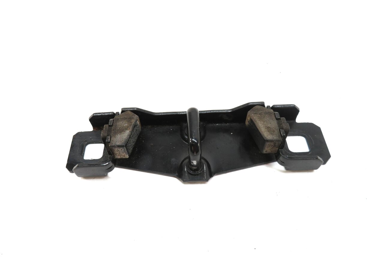 Thumbnail 2: 2012 RANGE ROVER SPORT (L320) REAR TRUNK LOCK LATCH STRIKER PLATE