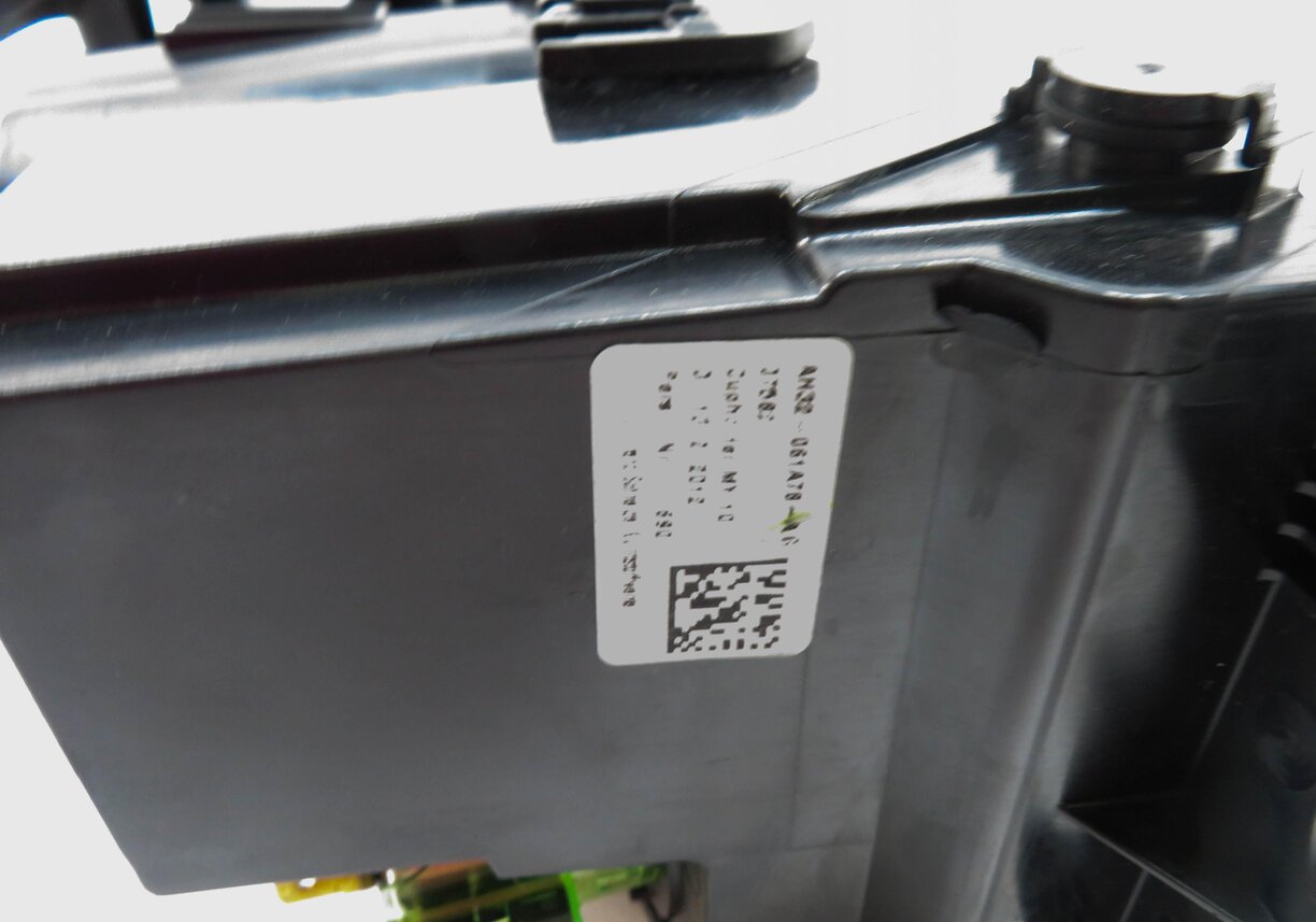 Thumbnail 6: 2012 RANGE ROVER SPORT (L320) FRONT CENTER CONSOLE CUPHOLDER ASHTRAY COMPARTMENT