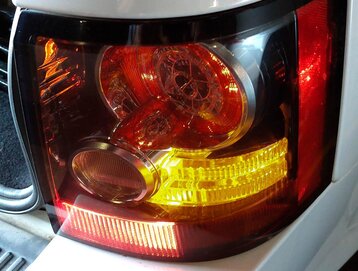 Thumbnail 2: 2012-2013 RANGE ROVER SPORT (L320) RIGHT PASSENGER TAILLIGHT BRAKE LIGHT LAMP