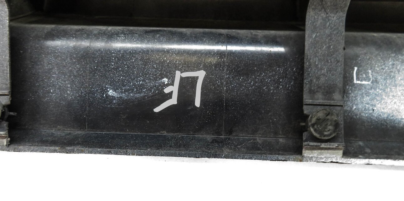 Thumbnail 15: 2012 RANGE ROVER SPORT (L320) FRONT & REAR DOOR MOULDING RUNNER TRIM SET (WHITE)