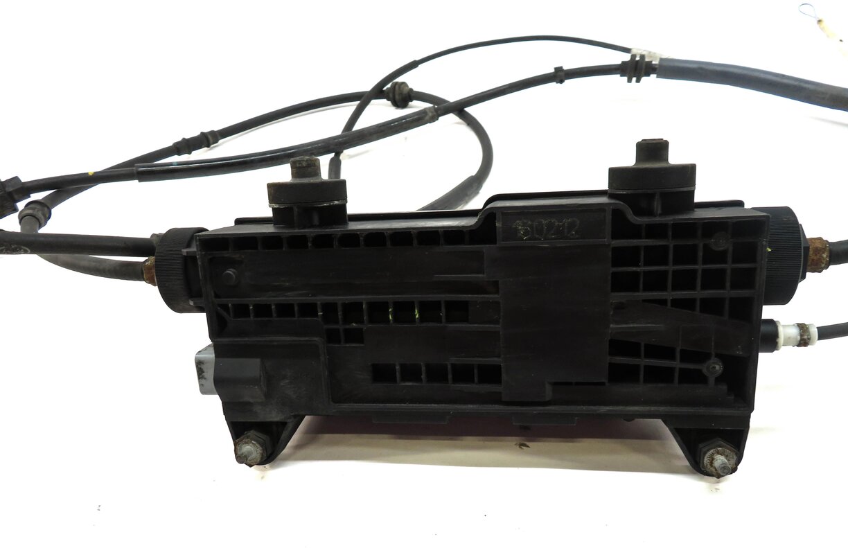 Thumbnail 5: 2012 RANGE ROVER SPORT (L320) EMERGENCY PARKING BRAKE ACTUATOR MOTOR w/ CABLES