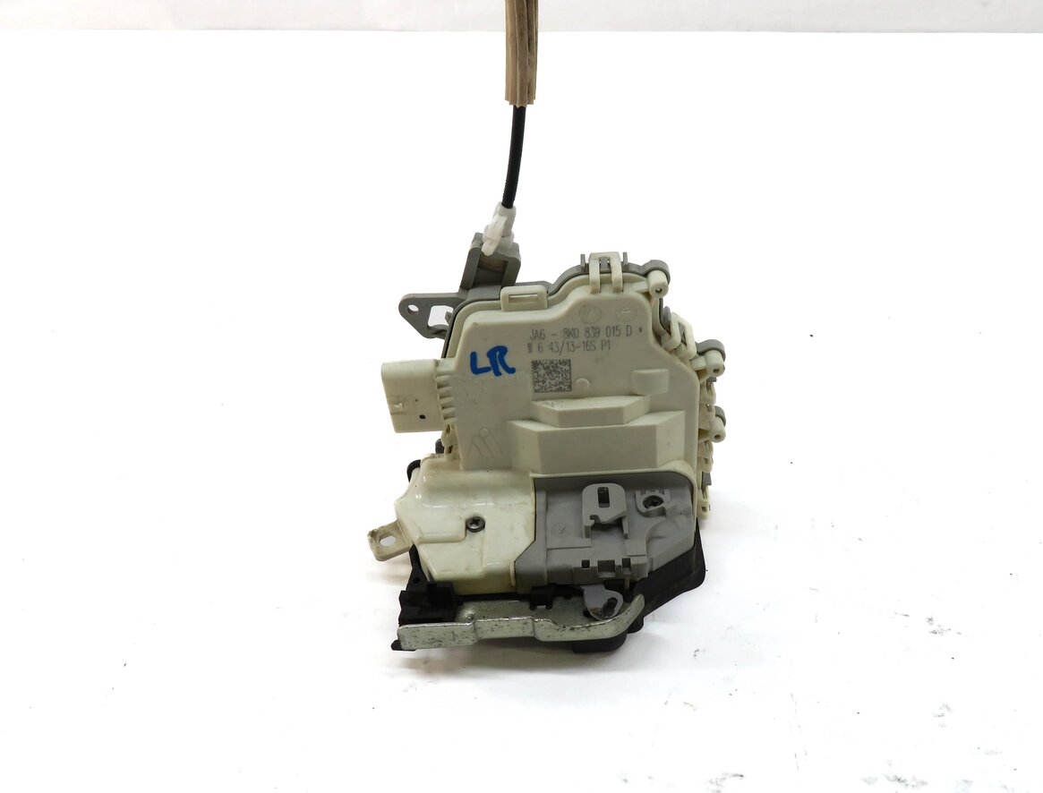 Thumbnail 2: 10-20 VW PORSCHE AUDI A3 A4 A8 S3 S4 Q5 MACAN PANAMERA - LEFT REAR DOOR LATCH