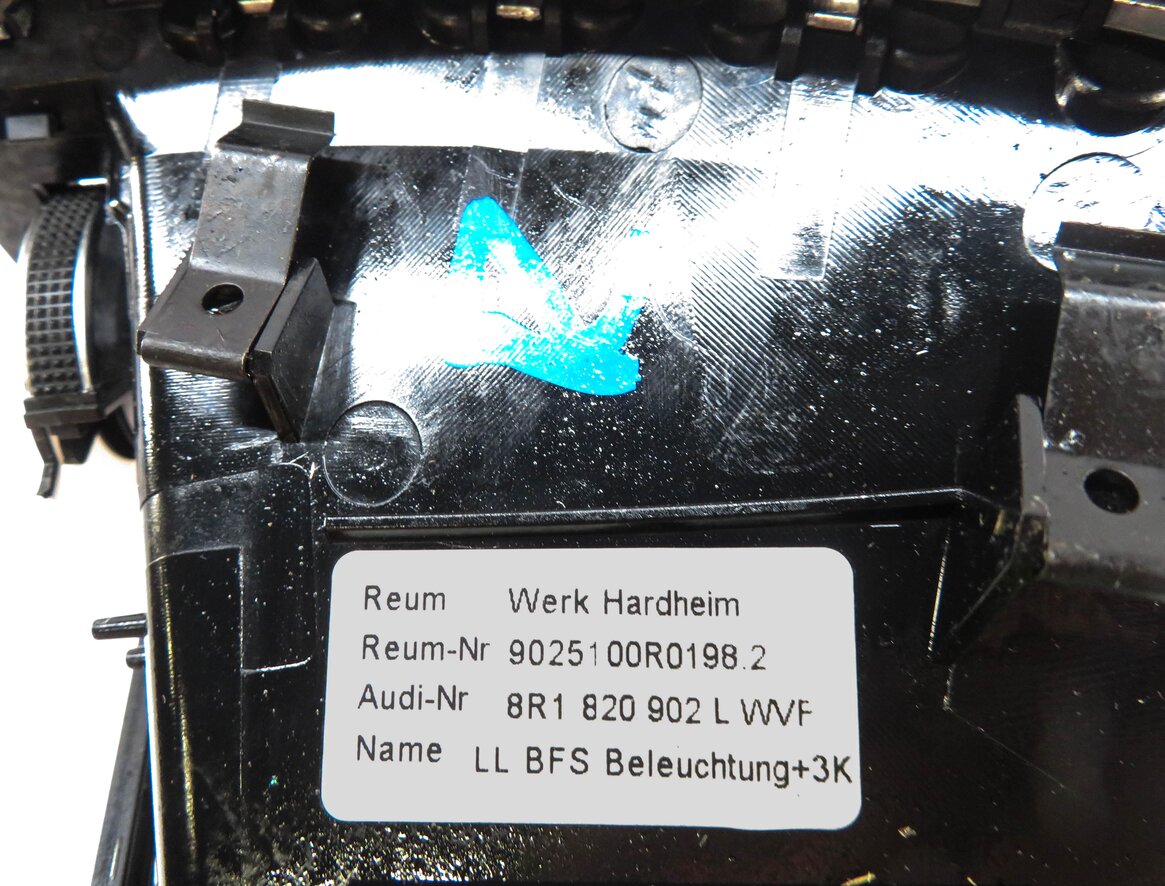 Thumbnail 5: 2014 AUDI Q5 (B8 8R) RIGHT FRONT PASSENGER OUTER DASH HEATER A/C AIR VENT