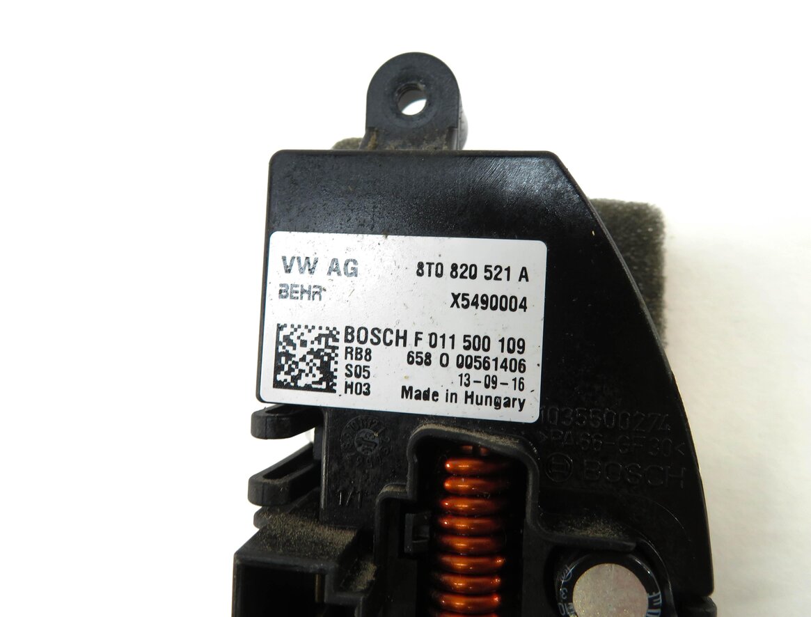 Thumbnail 4: 2014 AUDI Q5 (B8 8R) FRONT HEATER A/C BLOWER MOTOR RESISTOR SPEED RESISTOR