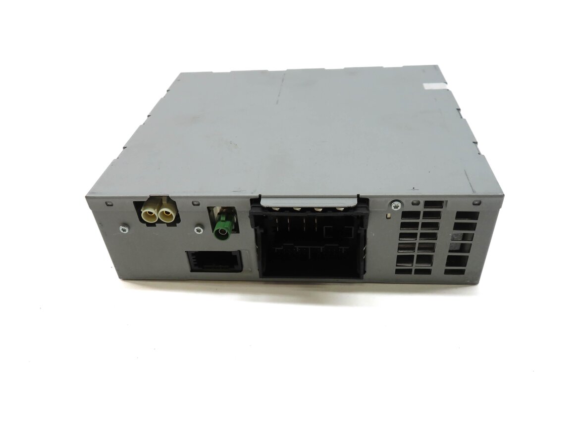 Thumbnail 3: 2014 AUDI Q5 (B8 8R) AM/FM RADIO STEREO RECEIVER CONTROL MODULE (HARMAN BECKER)
