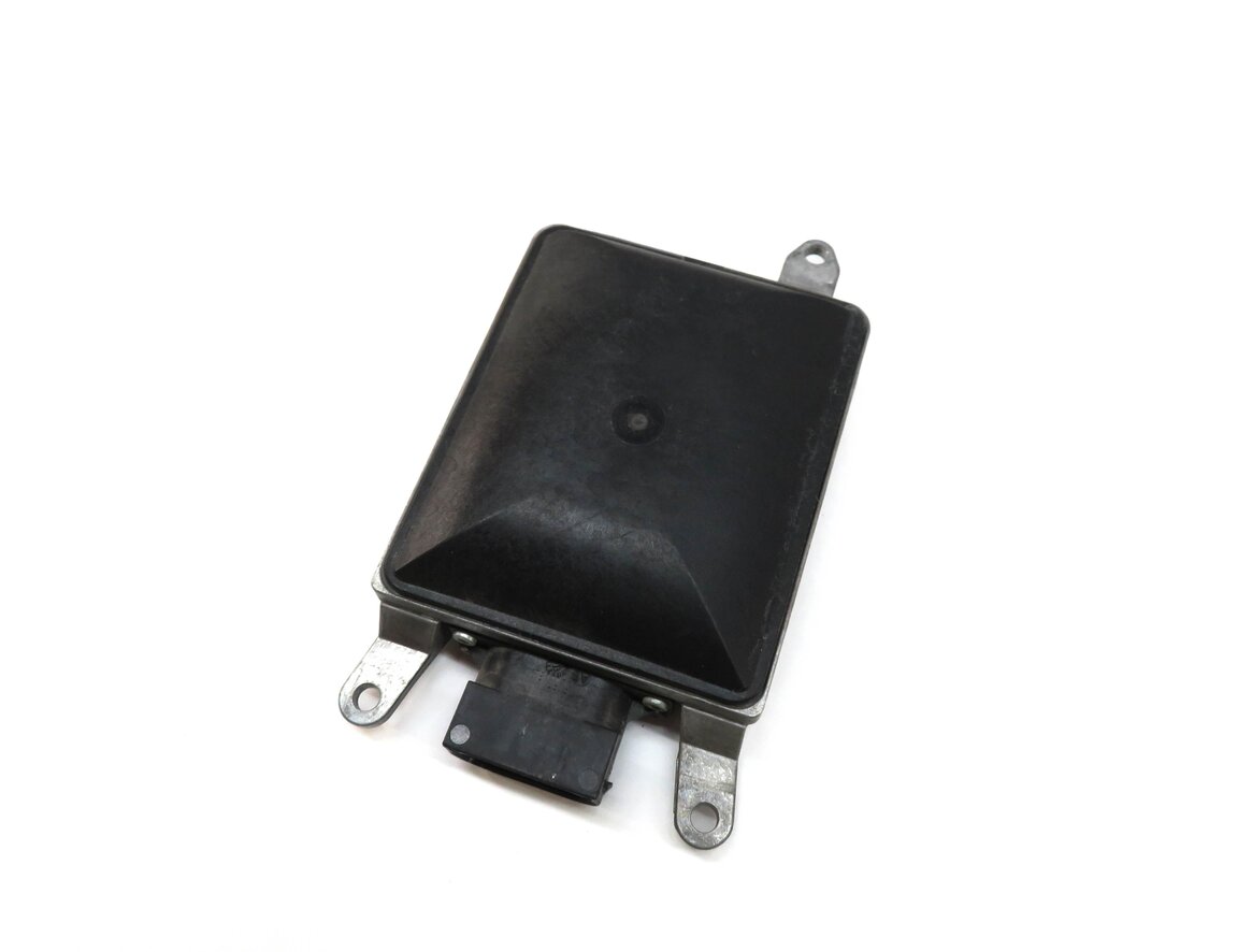 13-18 PORSCHE / AUDI - A4 A5 Q5 S4 S5 CAYENNE MACAN - BLIND SPOT MODULE (MASTER)