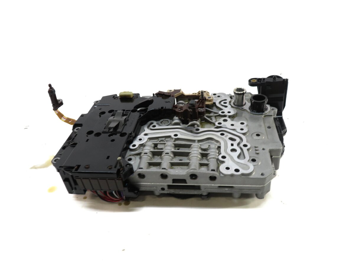 Thumbnail 2: 2014-2016 AUDI Q5 (B8 8R) 2.0L TURBO A/T TRANSMISSION VALVE BODY w/ MECHATRONIC