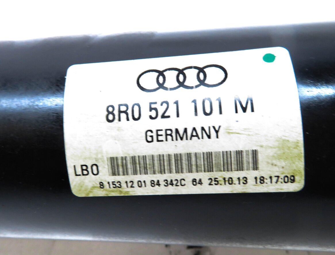 Thumbnail 5: 2013-2017 AUDI Q5 SQ5 (B8 8R) A/T - REAR DRIVESHAFT DRIVELINE DRIVE LINE SHAFT