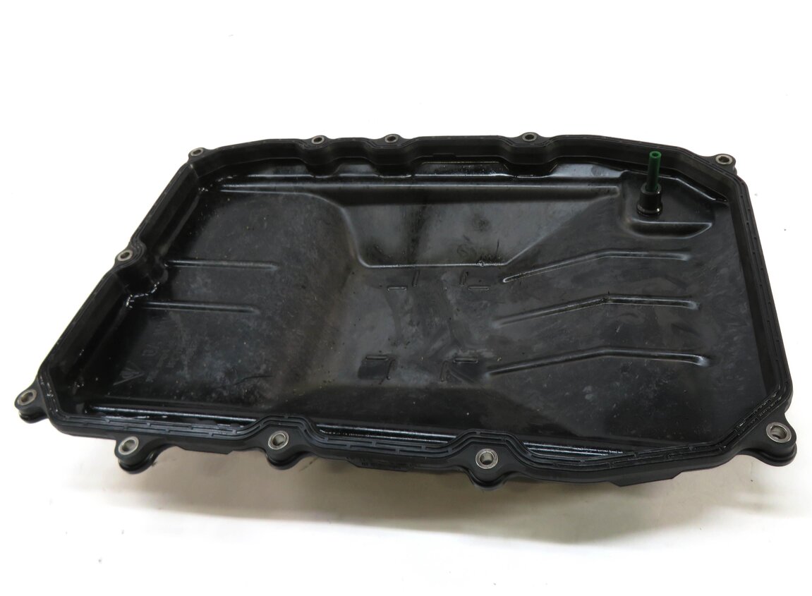 Thumbnail 2: 2011-2017 VW TOUAREG AUDI Q7 (4L) 3.0L 3.6L ENGINE A/T TRANSMISSION OIL PAN