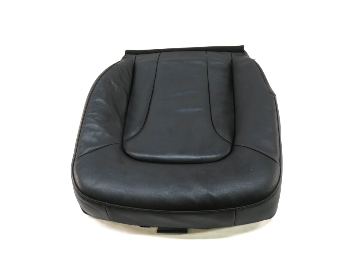 Thumbnail 2: 2015 AUDI Q7 (4L) RIGHT FRONT PASSENGER LOWER BOTTOM HEATED SEAT CUSHION (BLACK)