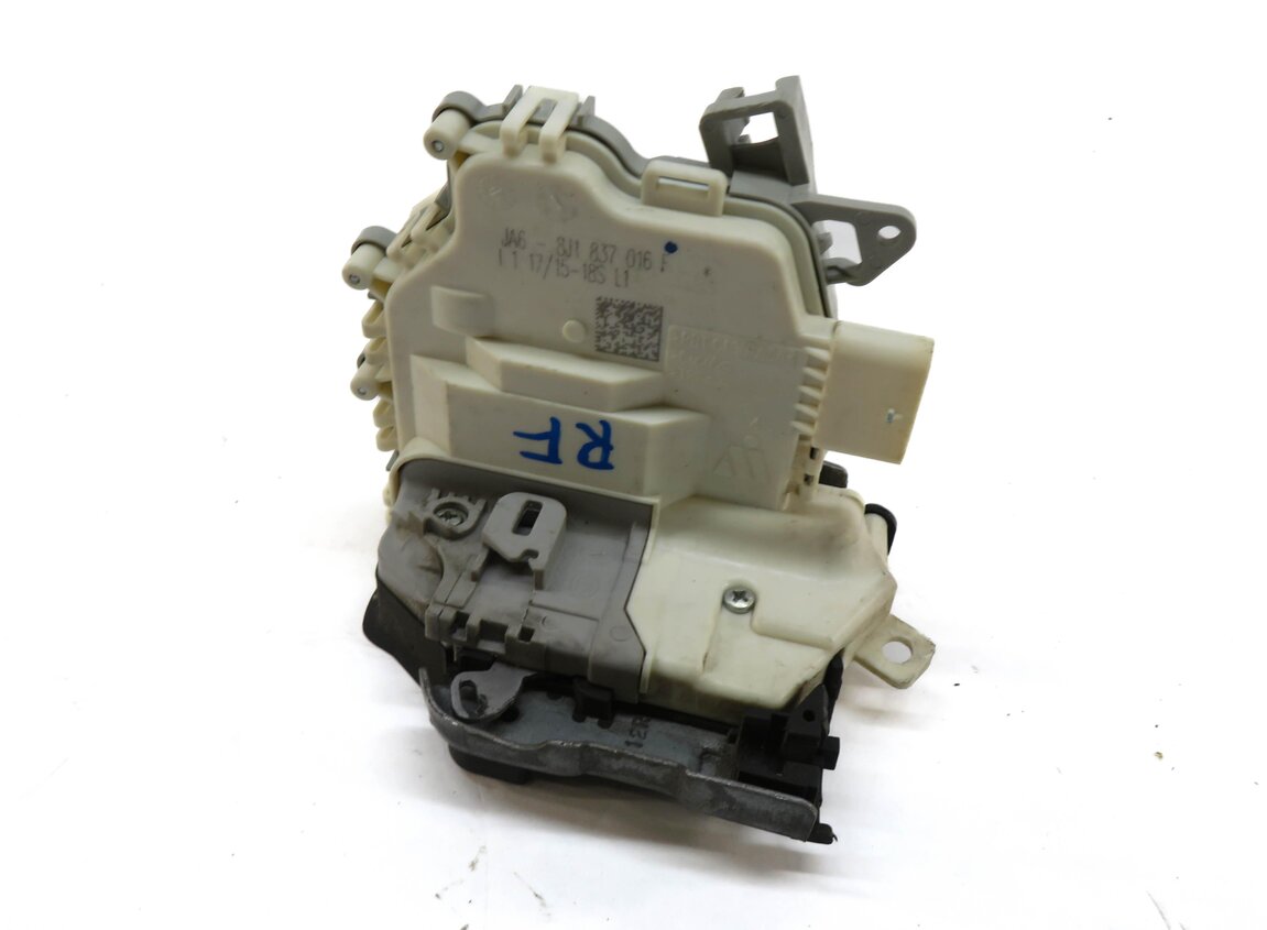 2010-2019 AUDI / PORSCHE A4 S4 A5 S5 A6 Q3 Q5 Q7 TT 911 - RIGHT FRONT DOOR LATCH