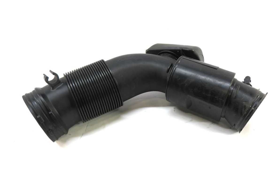 Thumbnail 2: 2015 AUDI Q7 (4L) 3.0L SUPER (CTWB) AIR INTAKE HOSE PIPE DUCT w/ RESONATOR