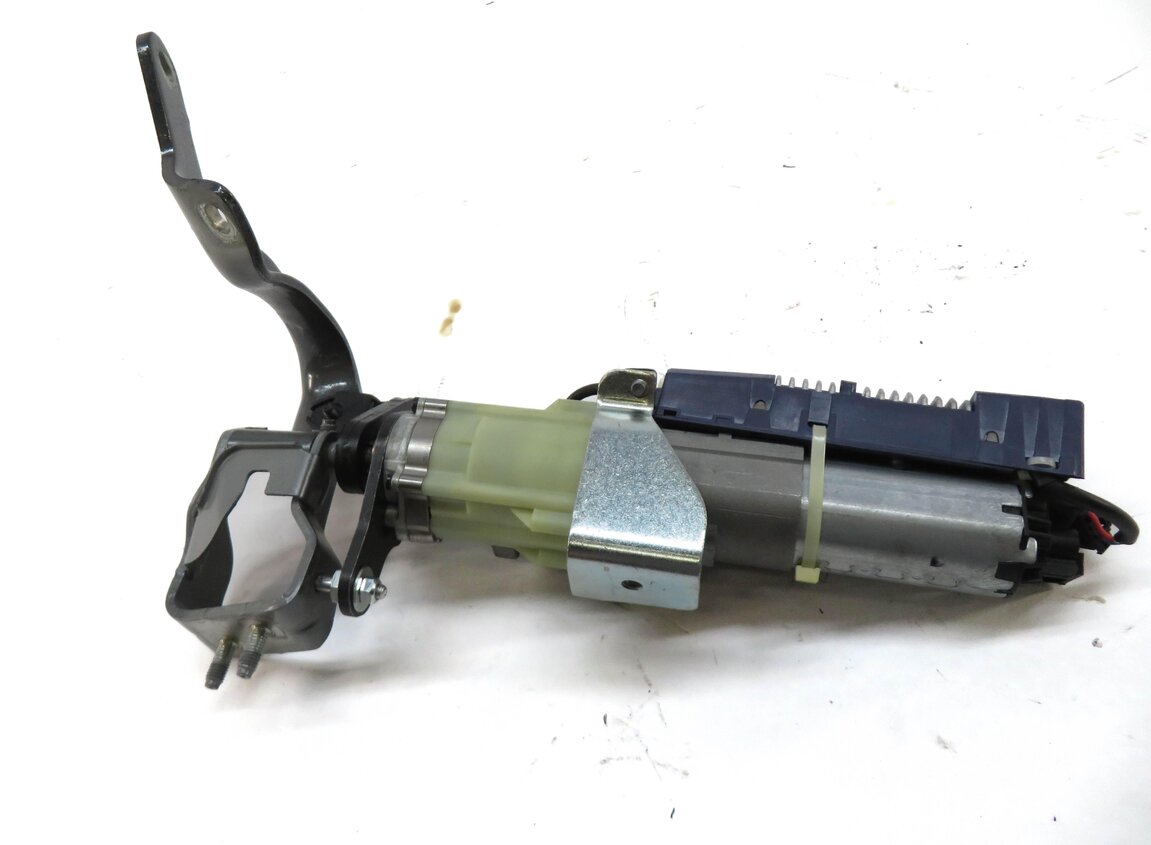Thumbnail 3: 2014-2015 AUDI Q7 (4L) LEFT DRIVER REAR TRUNK LIFT ASSIST LIFTGATE MOTOR