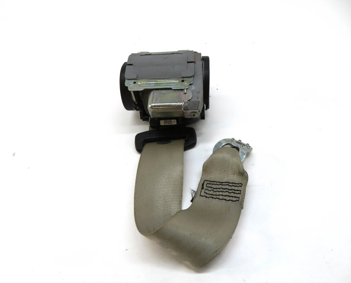 Thumbnail 2: 2011 AUDI A5 (B8 8T) CONVERTIBLE REAR RIGHT SEATBELT RETRACTOR (BEIGE)