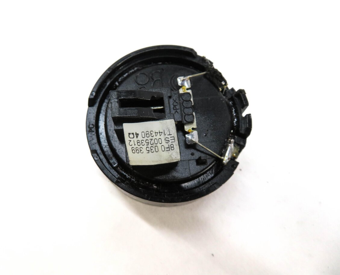 Thumbnail 18: 2011 AUDI A5 (B8 8T) CONVERTIBLE BANG & OLUFSEN AUDIO SUBWOOFER SPEAKER SET-12