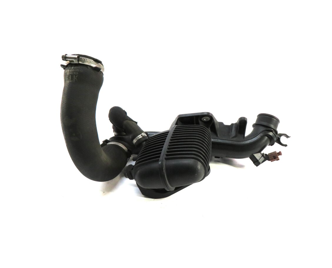 Thumbnail 3: 2011 AUDI A5 (B8 8T) 2.0L CAEB TURBO ENGINE INTERCOOLER PRESSURE PIPE DAMPER BOX