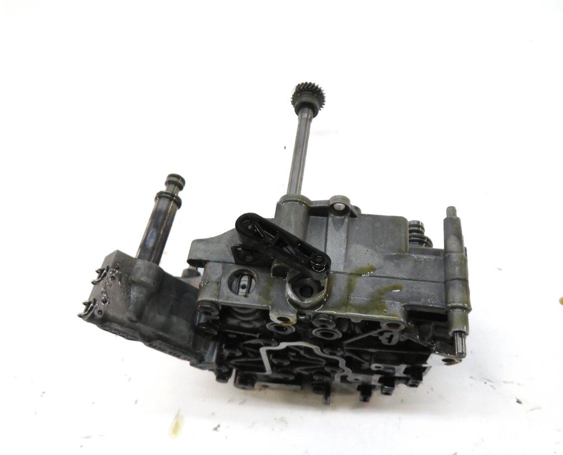 Thumbnail 6: 2010-2014 AUDI A5 (B8 8T) (LKV / MVC) 2.0T CVT TRANSMISSION VALVE BODY OIL PUMP