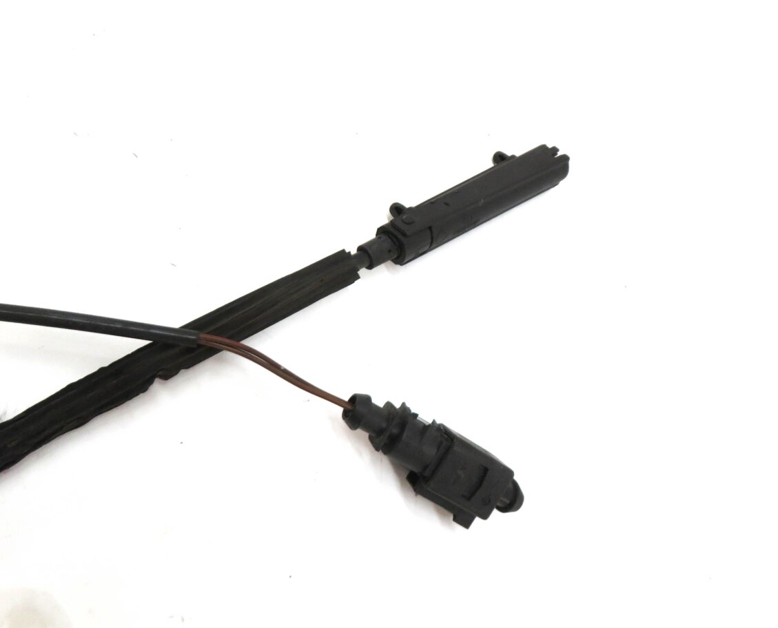 Thumbnail 7: 2011 AUDI A5 (B8 8T) FRONT LOWER HOOD LOCK LATCH STRIKER PLATE