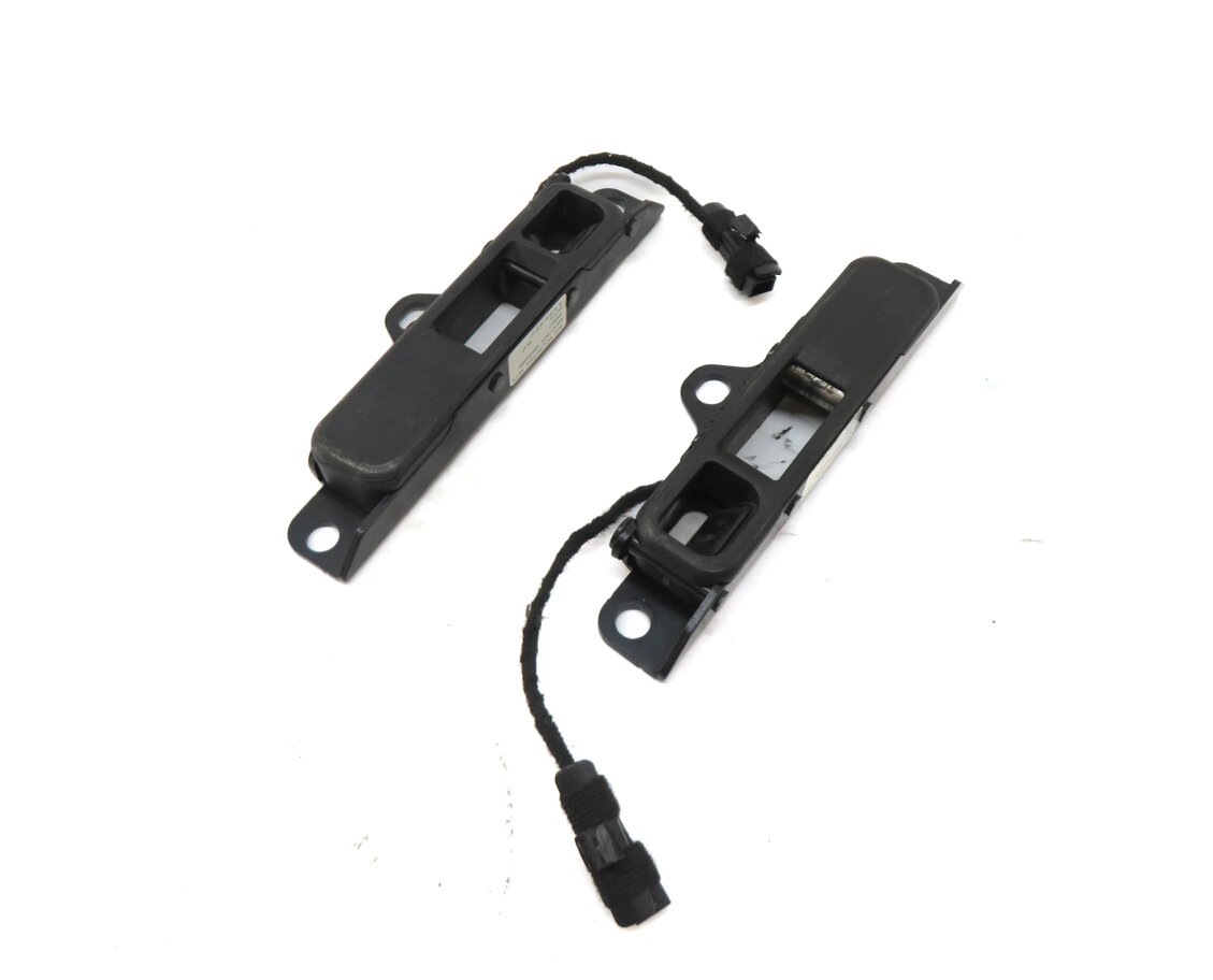 2011 AUDI A5 (B8 8T) FRONT LEFT & RIGHT CONVERTIBLE TOP LATCH SET-2