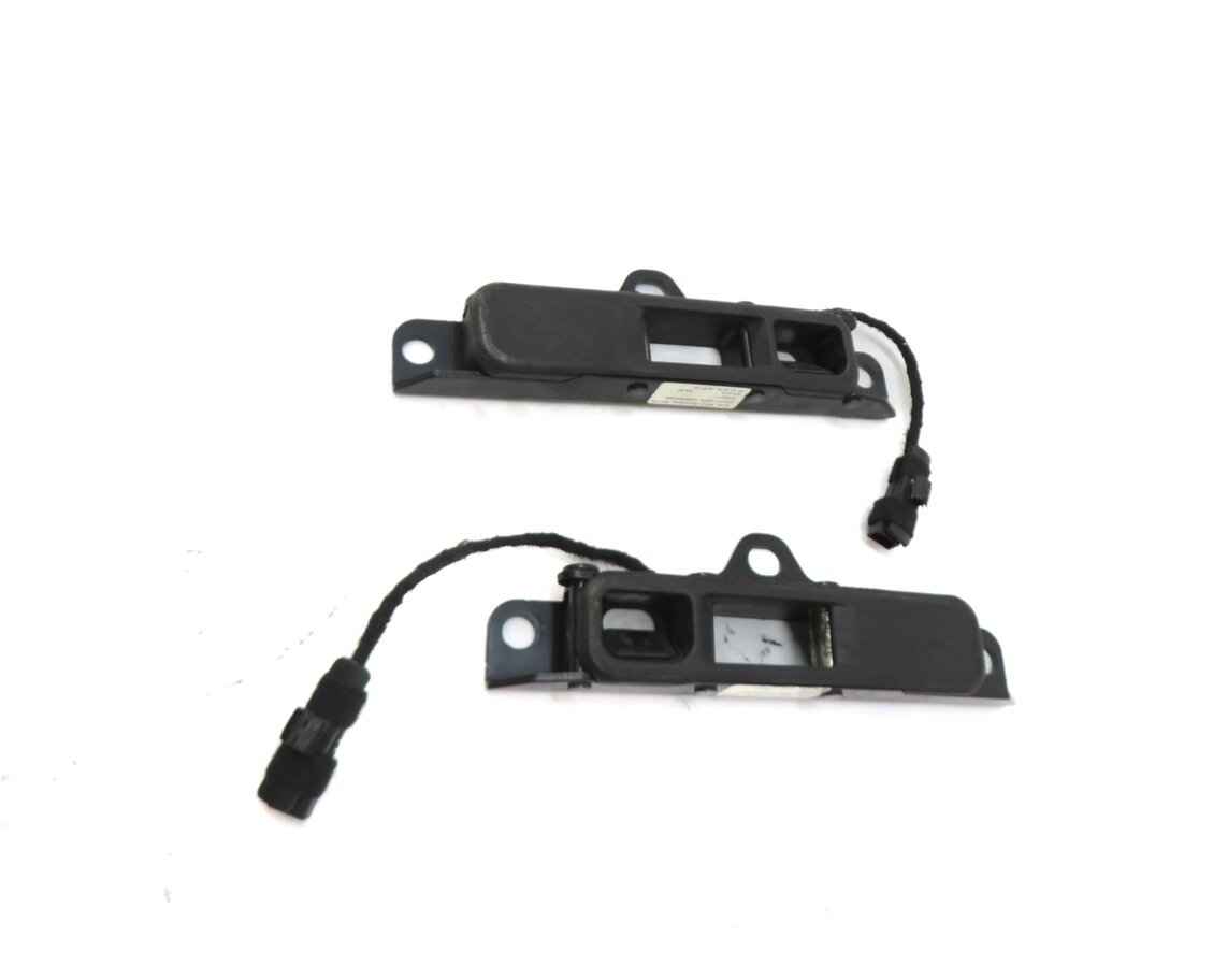 Thumbnail 2: 2011 AUDI A5 (B8 8T) FRONT LEFT & RIGHT CONVERTIBLE TOP LATCH SET-2