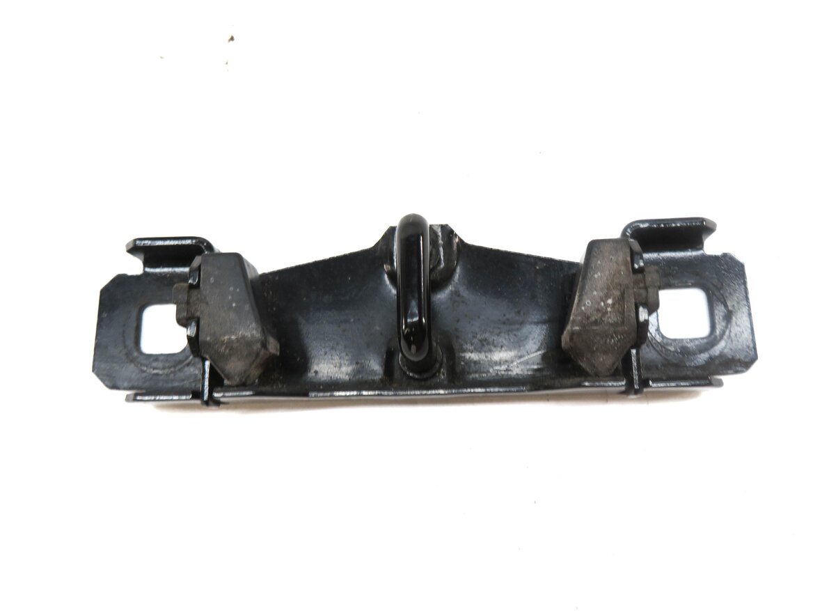 Thumbnail 2: 2012 RANGE ROVER SPORT (L320) REAR LOWER TRUNK LOCK LATCH STRIKER PLATE