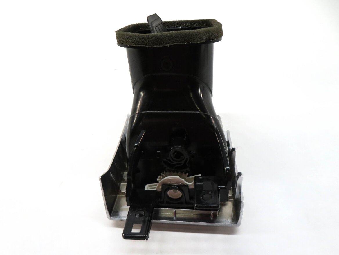 Thumbnail 4: 2012 RANGE ROVER SPORT (L320) RIGHT PASSENGER DASH CENTER HEATER A/C AIR VENT
