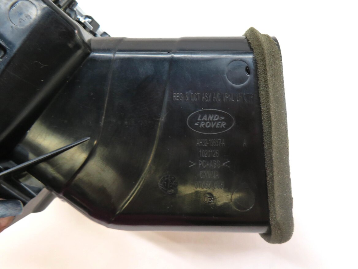 Thumbnail 5: 2012 RANGE ROVER SPORT (L320) LEFT FRONT DRIVER DASH OUTER HEATER A/C AIR VENT