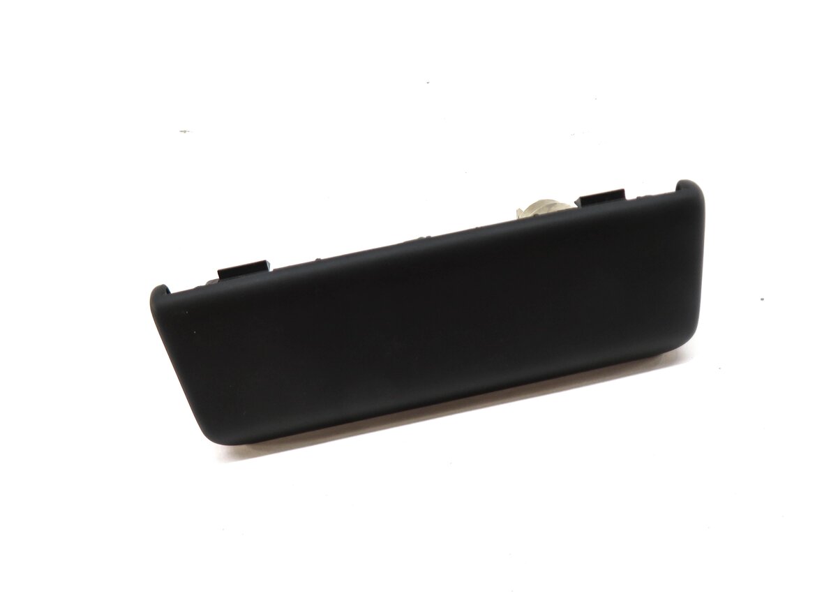 2012 RANGE ROVER SPORT (L320) RADIO STEREO AUXILIARY AUDIO IN INPUT JACK w/ 12v