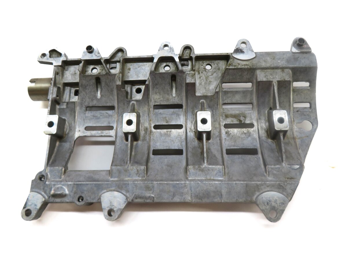 Thumbnail 4: 2012 RANGE ROVER SPORT (L320) 5.0L AJ133 SUPERCHARGED ENGINE OIL PAN BAFFLE TRAY
