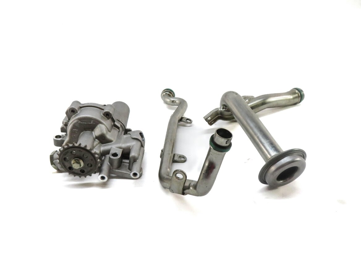 Thumbnail 2: 2012 RANGE ROVER SPORT (L320) 5.0L SUPERCHARGED V8 ENGINE OIL PUMP w/ PICKUP