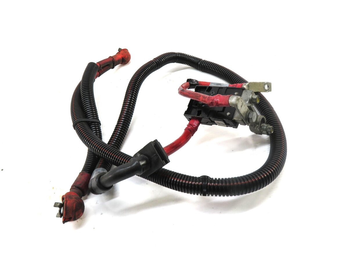 Thumbnail 2: 2012 RANGE ROVER SPORT (L320) POSITIVE BATTERY CABLE TERMINAL SRS