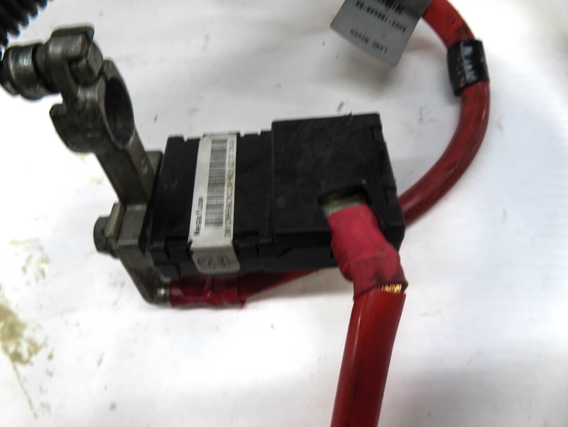 Thumbnail 6: 2012 RANGE ROVER SPORT (L320) POSITIVE BATTERY CABLE TERMINAL SRS