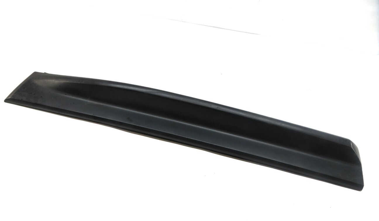 2012 RANGE ROVER SPORT (L320) RIGHT FRONT PASSENGER DOOR RUNNER TRIM MOULDING