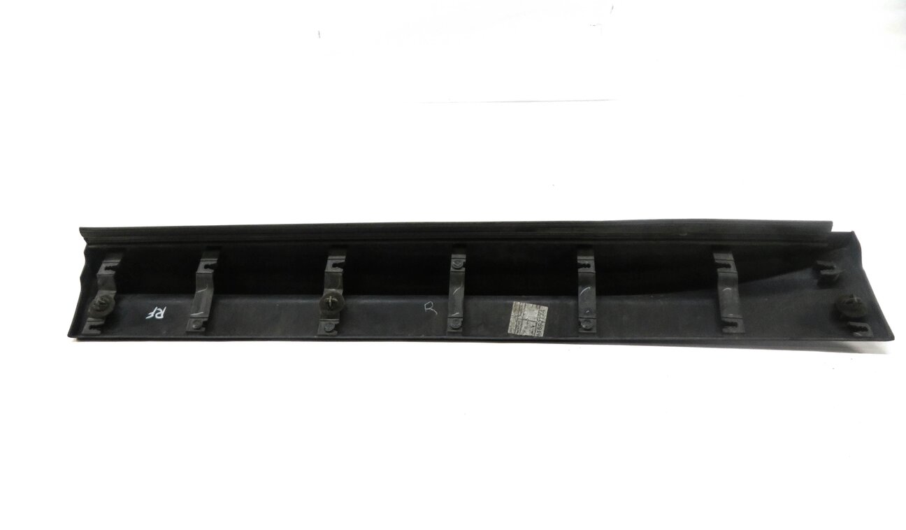 Thumbnail 4: 2012 RANGE ROVER SPORT (L320) RIGHT FRONT PASSENGER DOOR RUNNER TRIM MOULDING