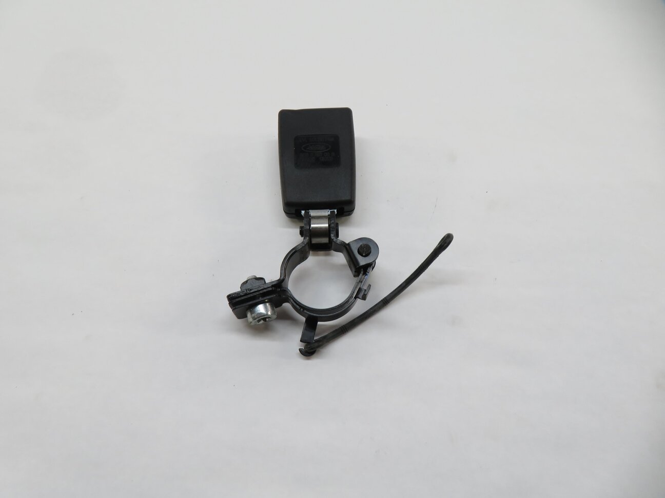 Thumbnail 4: 2012 RANGE ROVER SPORT (L320) REAR 2nd ROW SEAT LEFT SEATBELT BUCKLE RECEIVER