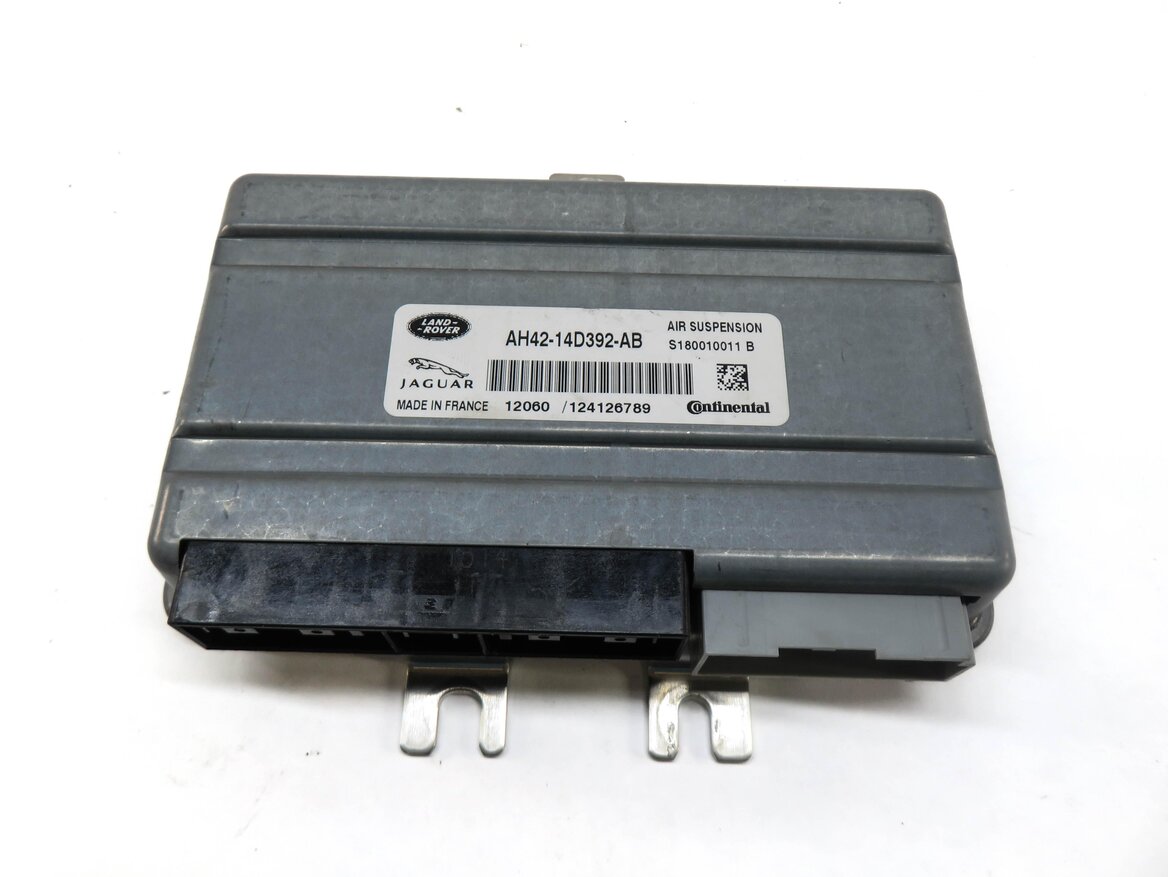 Thumbnail 2: 2012 RANGE ROVER SPORT (L320) AIR SUSPENSION CONTROL MODULE HITACHI COMPRESSOR