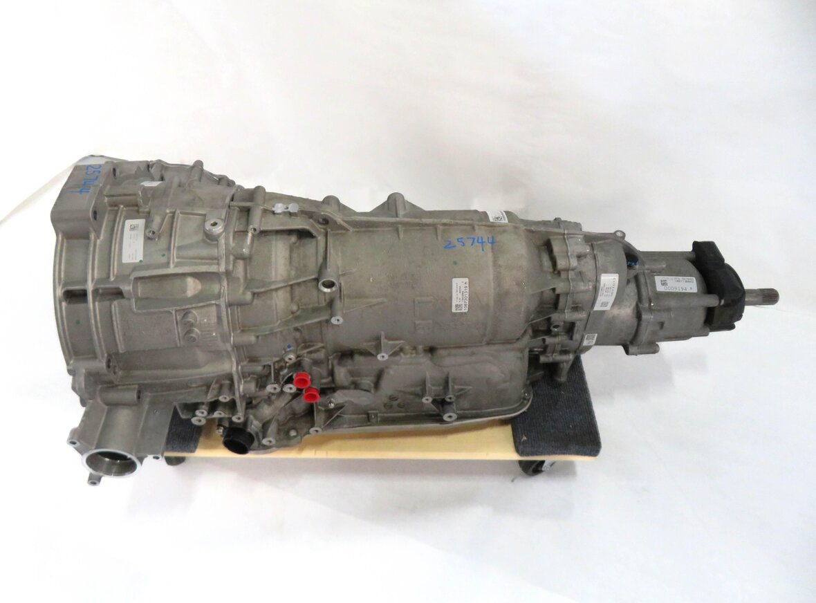 Thumbnail 4: 14-16 AUDI Q5 (B8 8R) TDI DIESEL PFJ 8-SPEED A/T TRANSMISSION ASSEMBLY (105k)