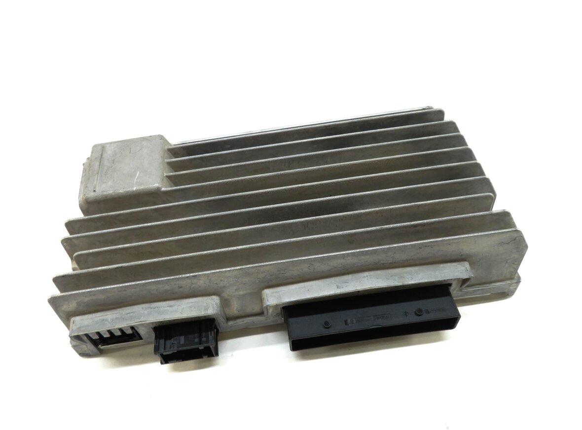 13-17 AUDI A4 S4 A5 S5 RS5 Q5 Q7 (B8 8K 8R 4M) BANG & OLUFSEN AUDIO AMP AMPLIFER