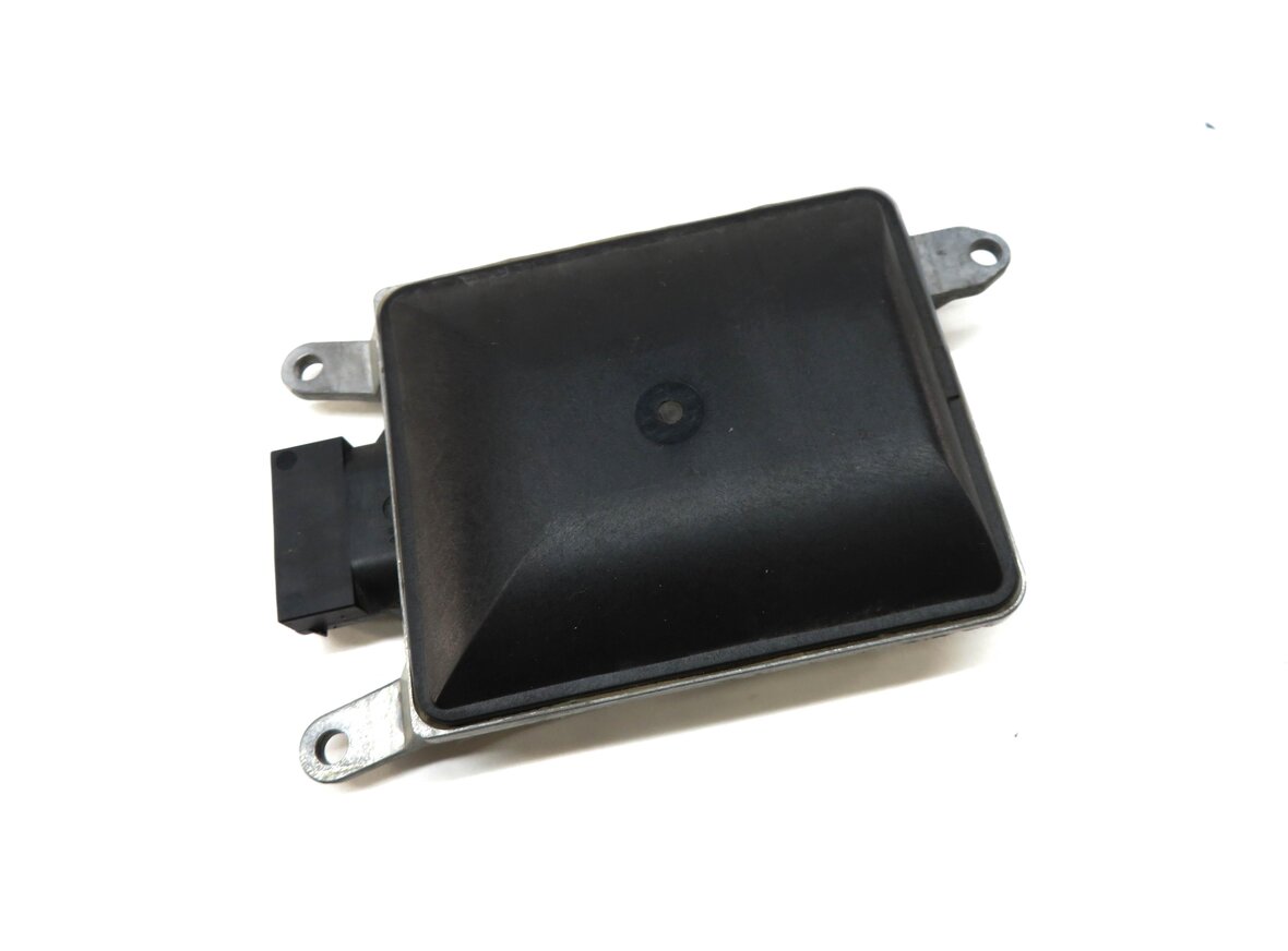 2013-2018 PORSCHE AUDI A4 A5 Q5 S4 S5 CAYENNE MACAN BLIND SPOT MODULE (SLAVE)