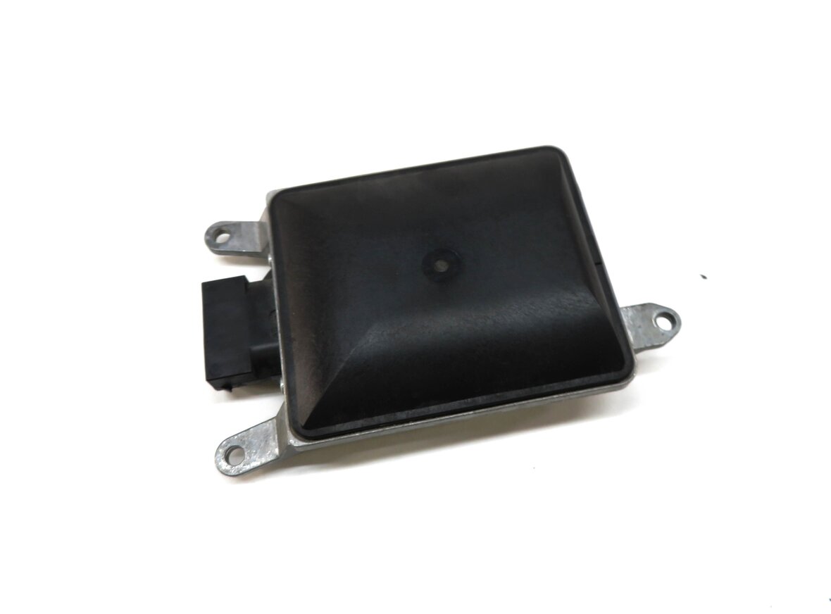 13-18 PORSCHE / AUDI - A4 A5 Q5 S4 S5 CAYENNE MACAN - BLIND SPOT MODULE (MASTER)