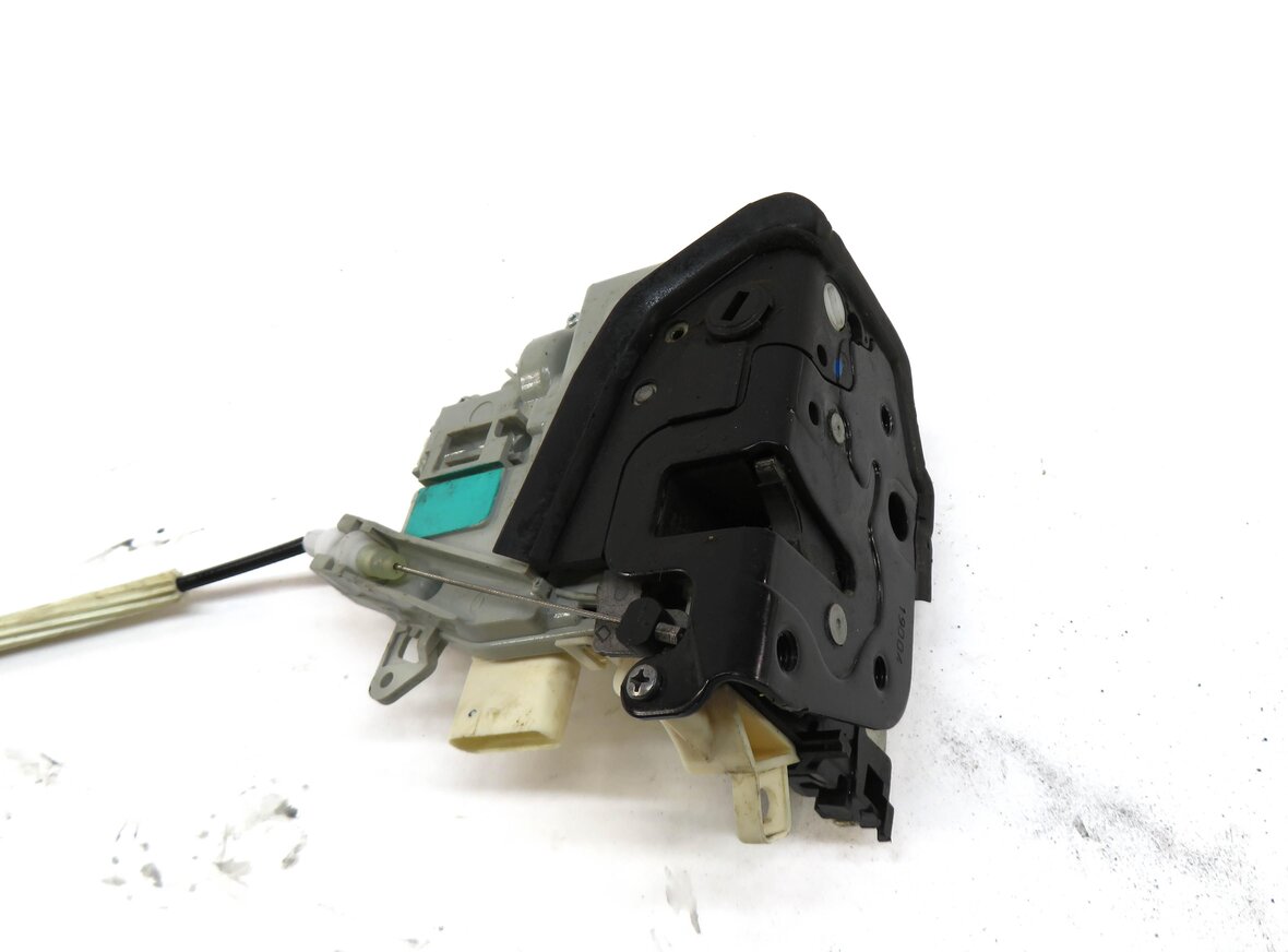 Thumbnail 4: 10-18 AUDI A3 A4 A8 Q3 Q5 S3 S4 SQ5 S8 (B8 D4 4H 8K 8R 8V) RIGHT REAR DOOR LATCH