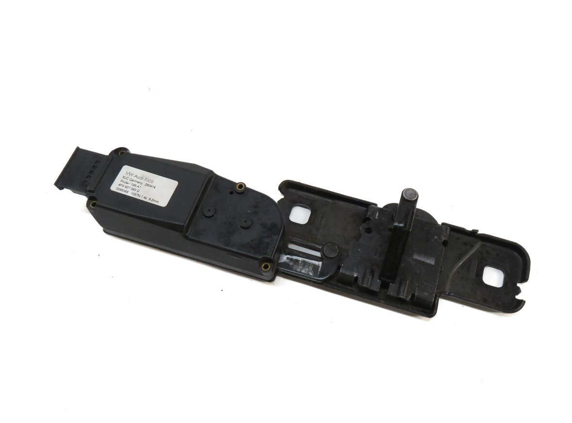 2014 AUDI Q5 (B8 8R) REAR TRUNK LOCK LATCH ACTUATOR MOTOR STRIKER PLATE