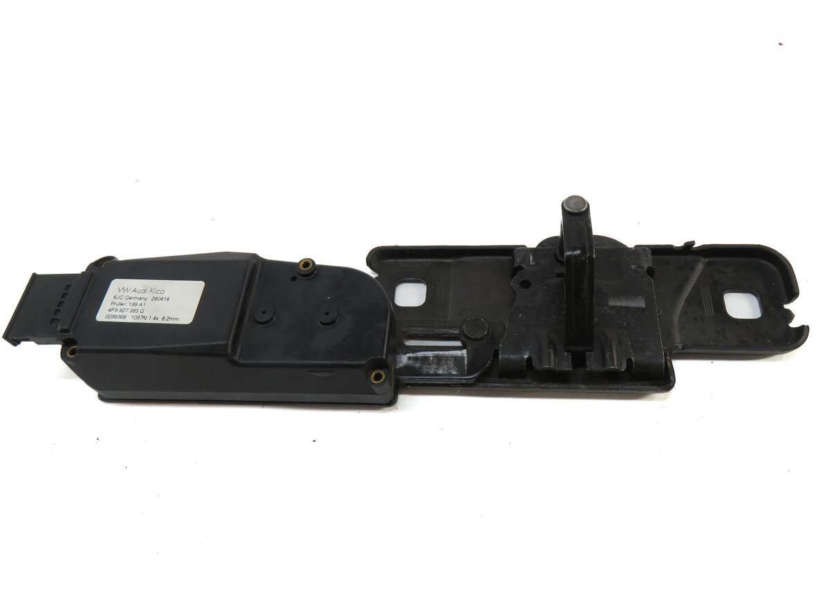 Thumbnail 2: 2014 AUDI Q5 (B8 8R) REAR TRUNK LOCK LATCH ACTUATOR MOTOR STRIKER PLATE