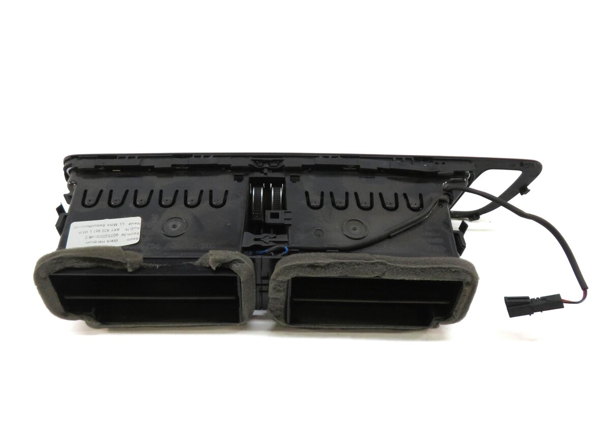 Thumbnail 3: 2014 AUDI Q5 (B8 8R) FRONT CENTER DASH HEATER A/C AIR VENT