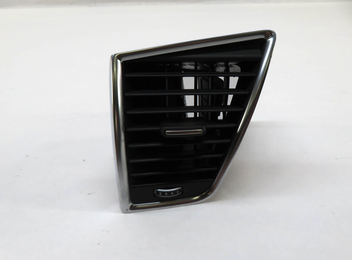 Thumbnail 2: 2014 AUDI Q5 (B8 8R) LEFT FRONT DRIVER DASH HEATER A/C AIR VENT