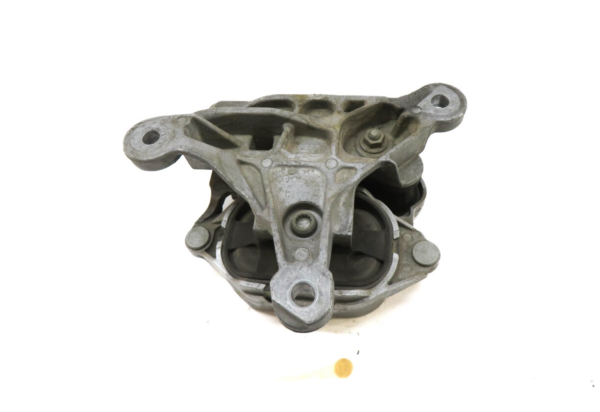Thumbnail 2: 2013 AUDI A6 (C7) 2.0L CAEB TURBO ENGINE TRANSMISSION MOUNT BRACKET