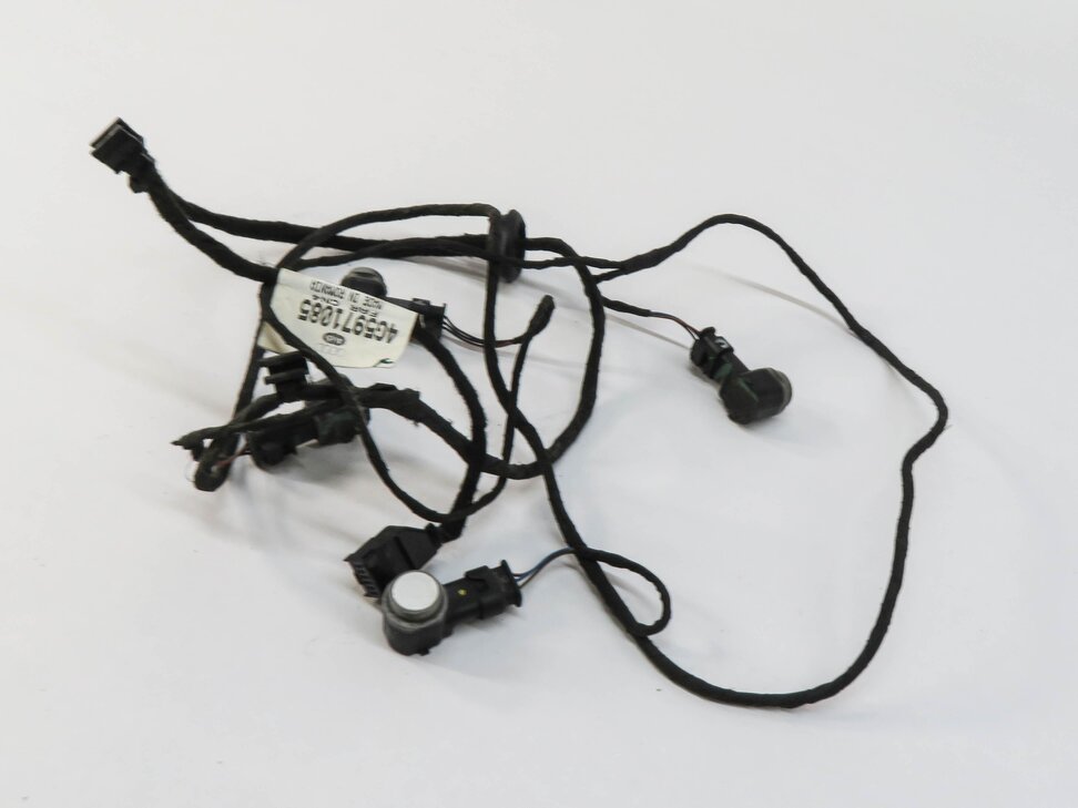 2013 AUDI A6 (C7) REAR PDC PARK DISTANCE SENSOR SET w/ HARNESS (IBIS WHITE T9)