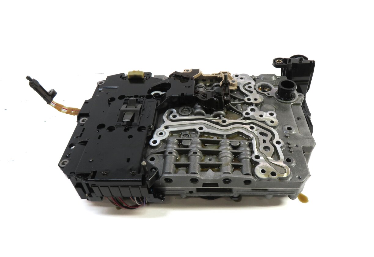 Thumbnail 2: 2013-2015 AUDI A6 (C7) 2.0L AWD QUATTRO - A/T AUTOMATIC TRANSMISSION VALVE BODY